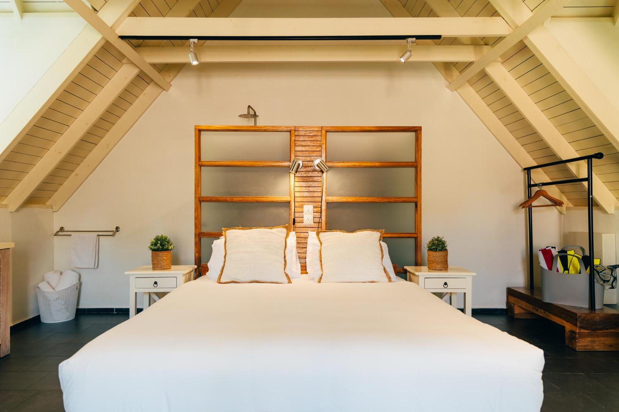 Pietermaai Oasis Aparthotel Willemstad Bagian luar foto