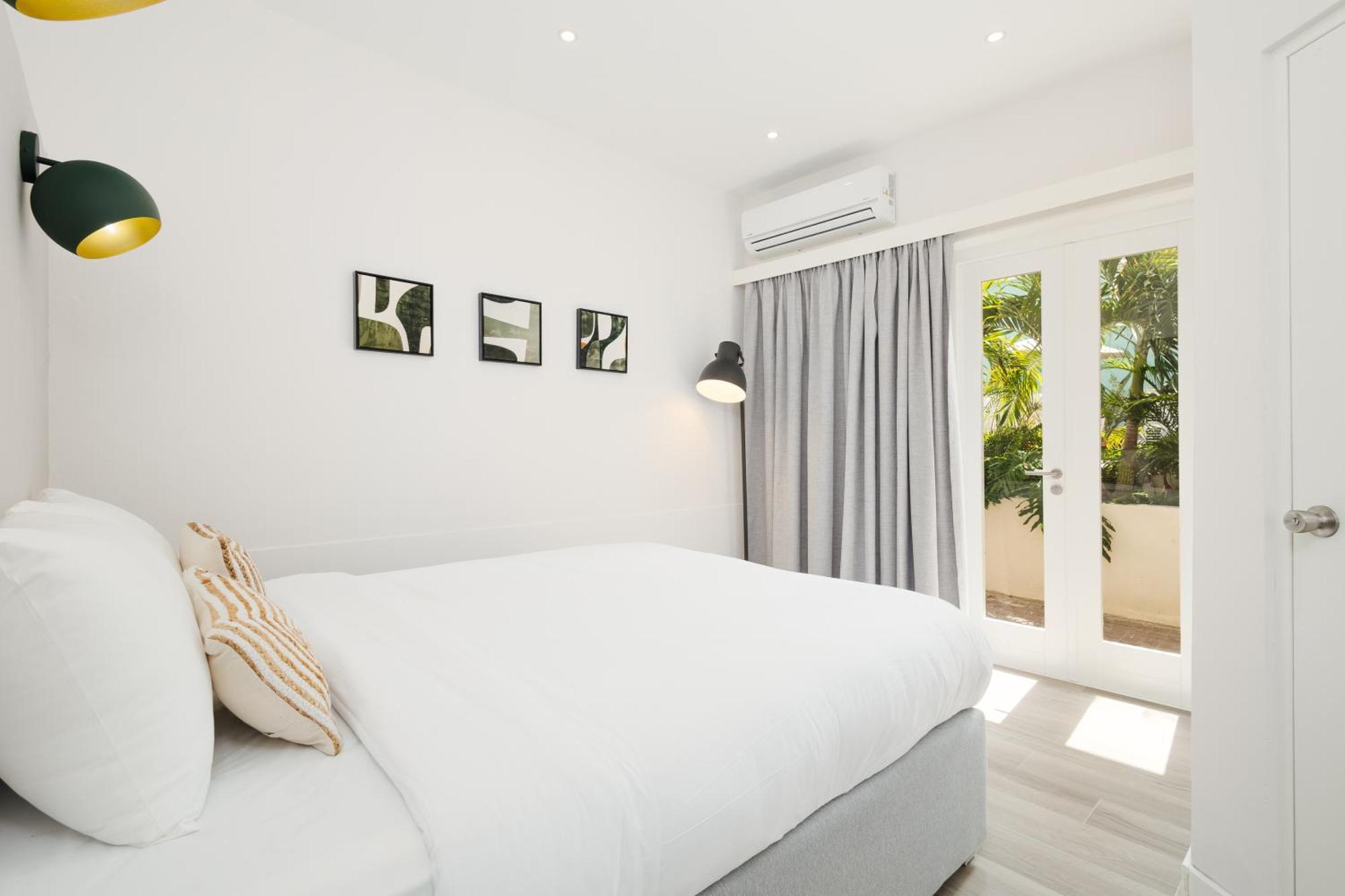 Pietermaai Oasis Aparthotel Willemstad Bagian luar foto