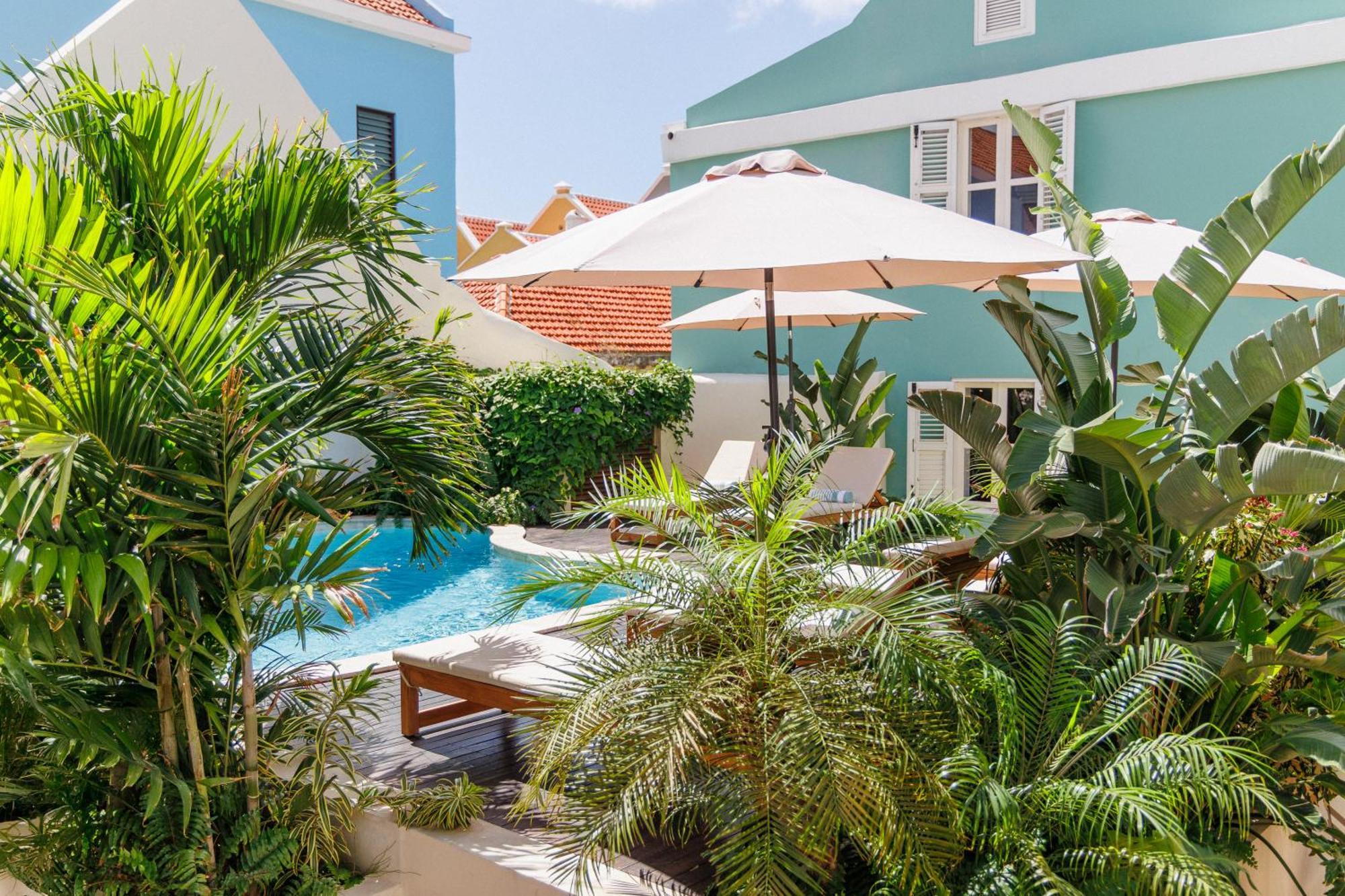 Pietermaai Oasis Aparthotel Willemstad Bagian luar foto